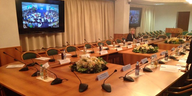 18.11.2014 Москва. Участие в работе круглого стола